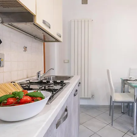 La Gemma Di Mini Casa Giardino Parcheggio-vicino Ospedale Cisanello Apartment *
